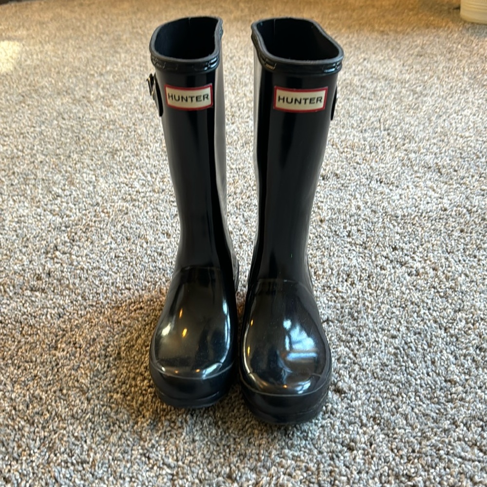 EUC girls black Hunter rain boots